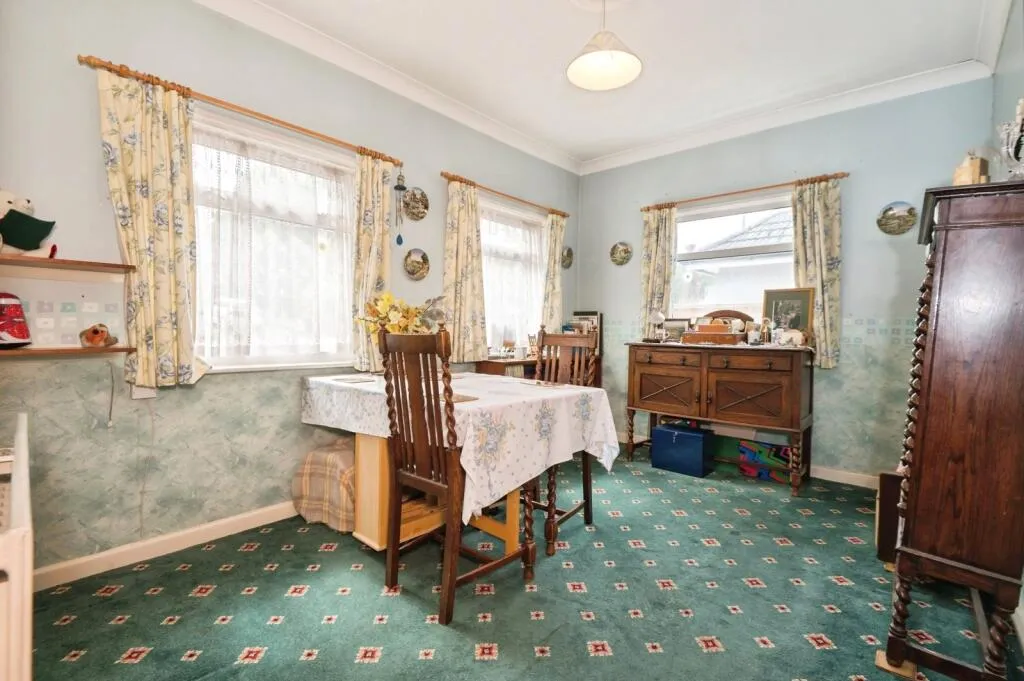 2 bed Bungalow