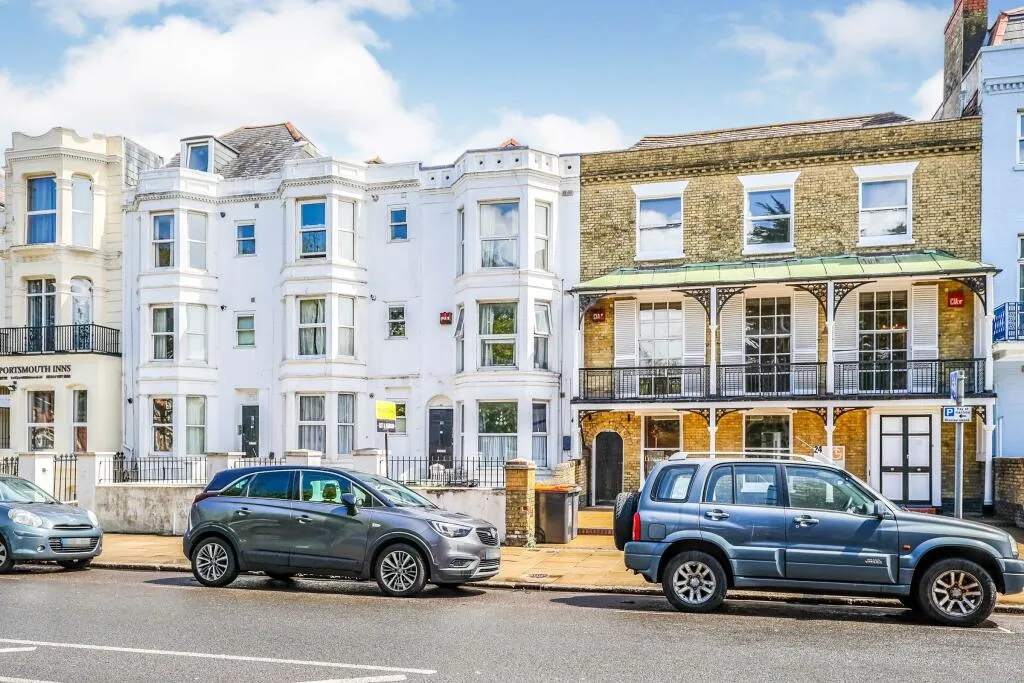 1 bed Apartment