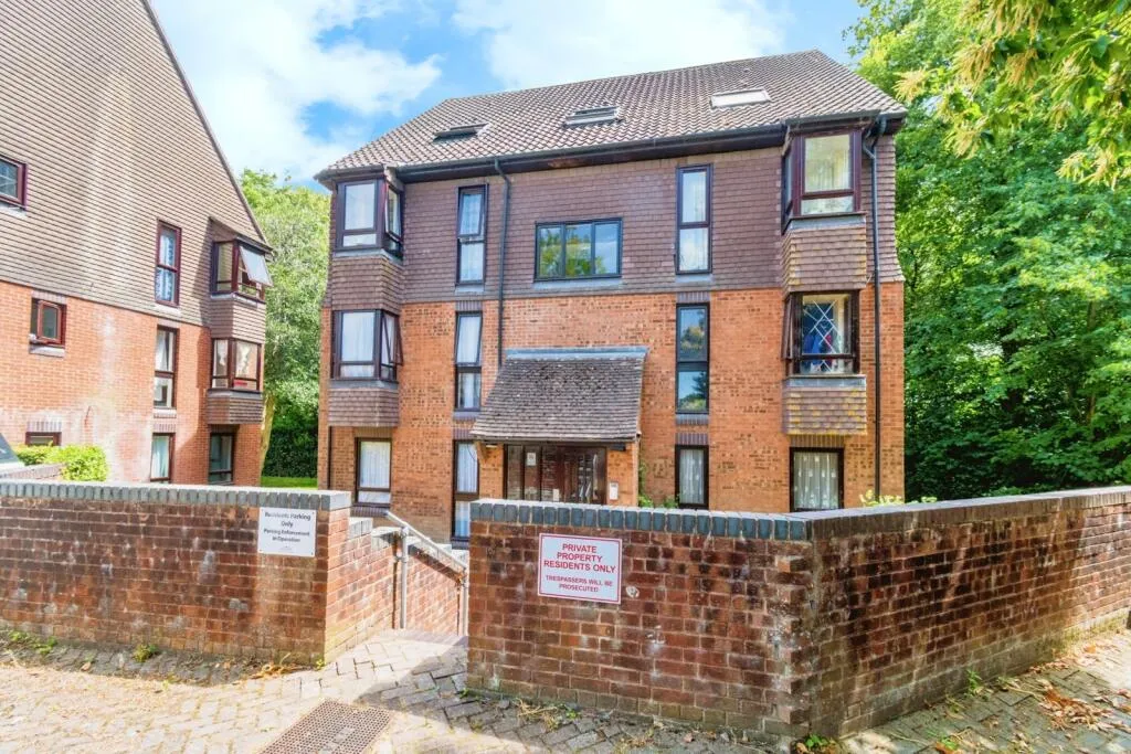 1 bed Apartment