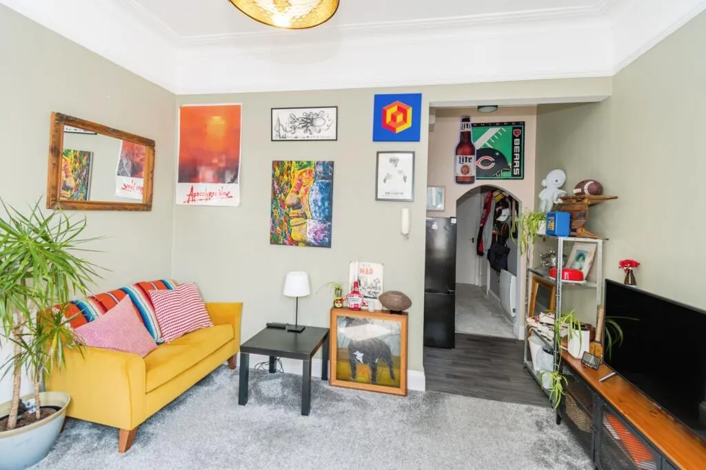 1 bed Ground Maisonette