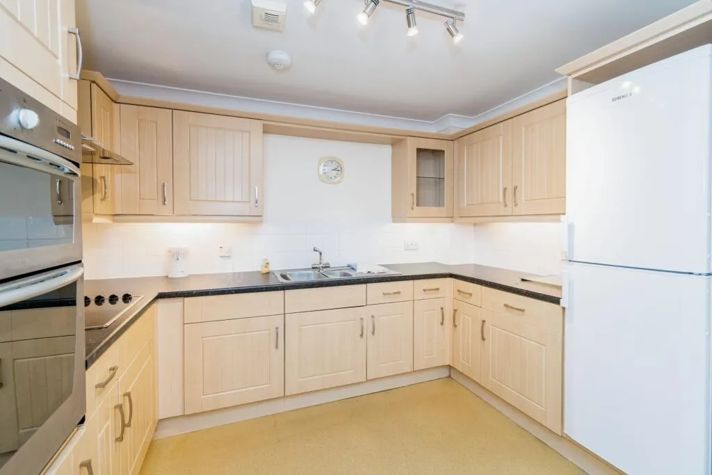 1 bed Retirement Property