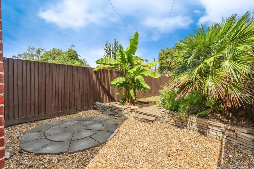 2 bed Terraced