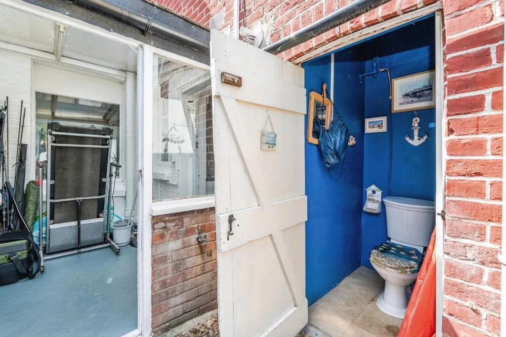 2 bed Terraced