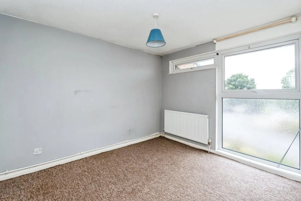 3 bed Terraced