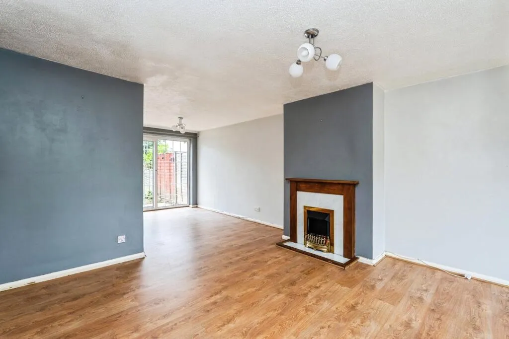3 bed Terraced