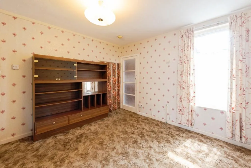 3 bed Terraced
