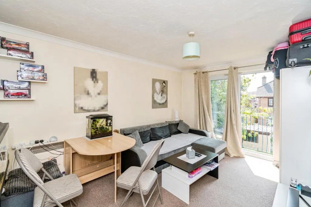 1 bed Apartment