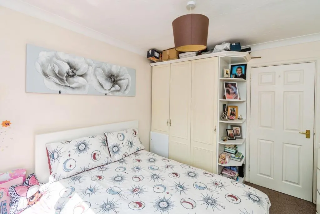 1 bed Apartment
