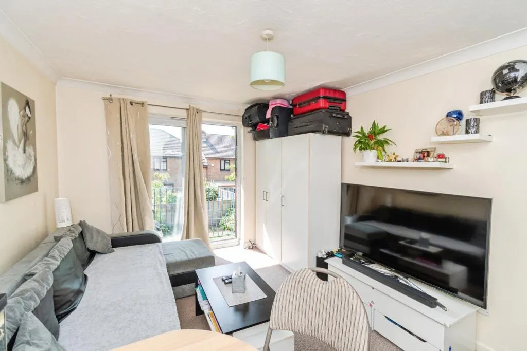 1 bed Apartment