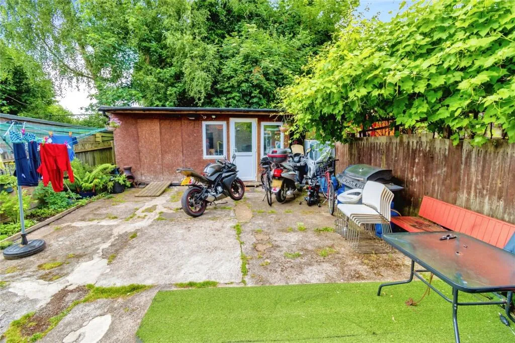 2 bed Semi-Detached