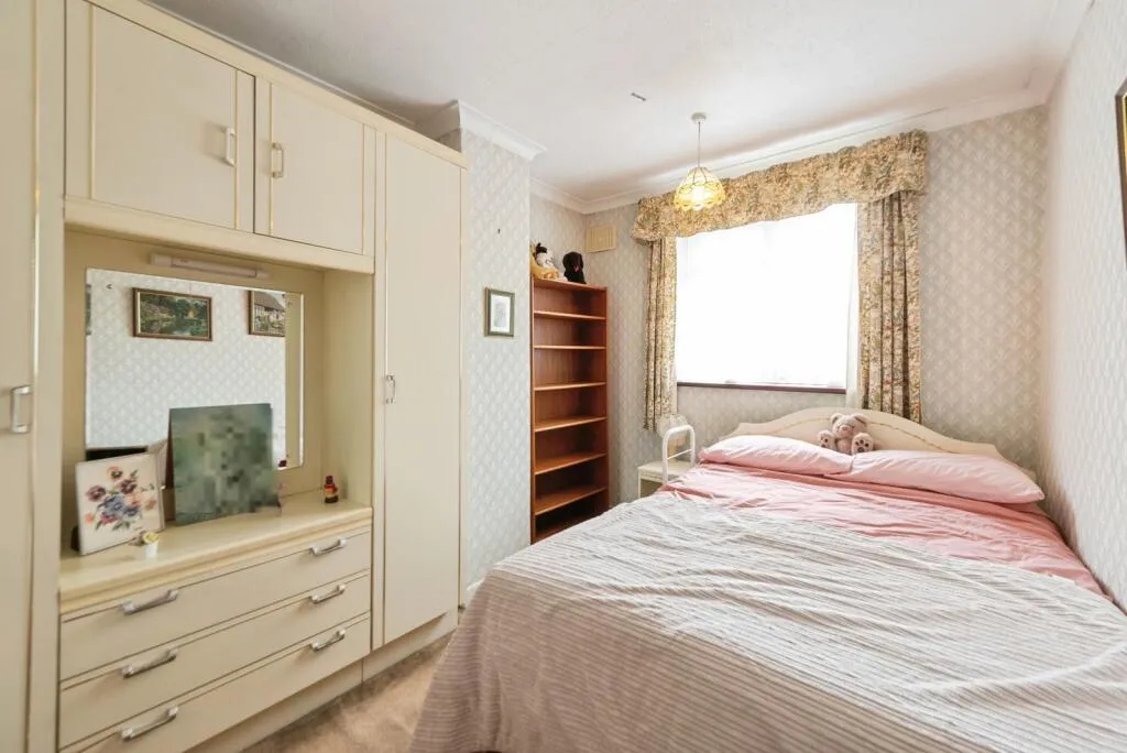 3 bed Semi-Detached