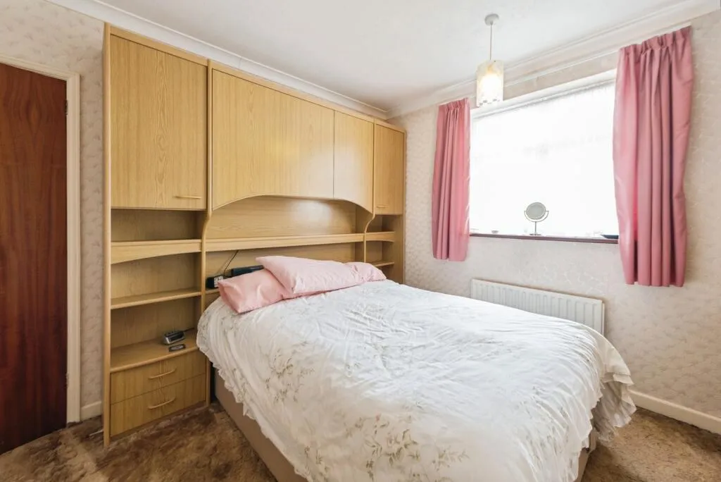 3 bed Semi-Detached