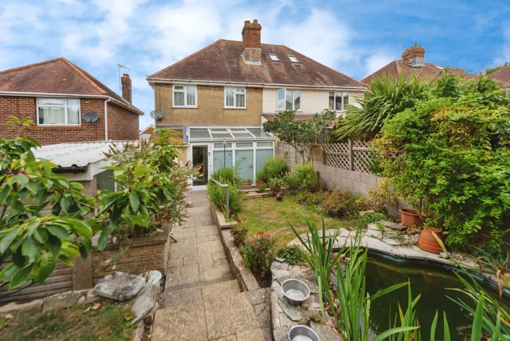 3 bed Semi-Detached