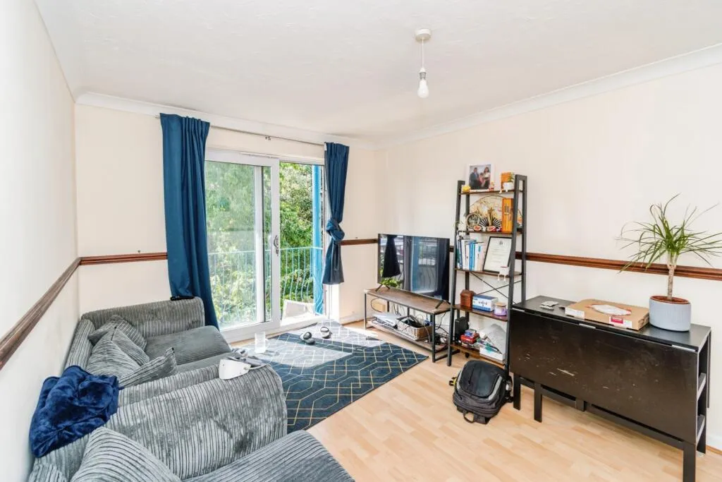 1 bed Apartment