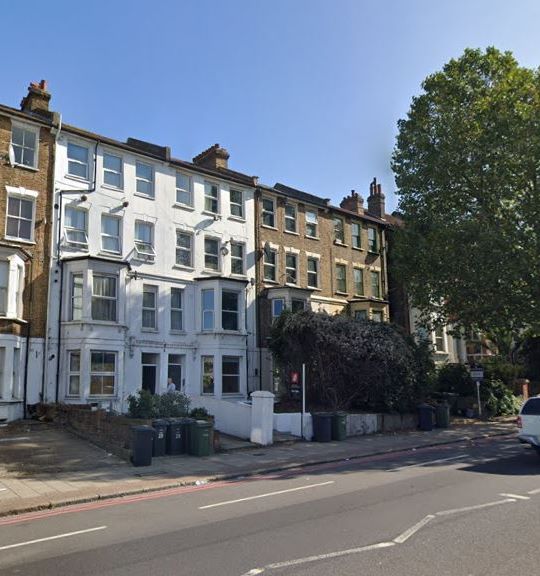 Flat 1, 31 Thurlow Park Road, Dulwich, London, SE21 8JP