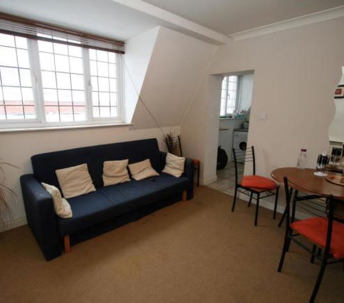 Flat 15 Tudor House, Bridge Street, Walsall, West Midlands, WS1 1EW
