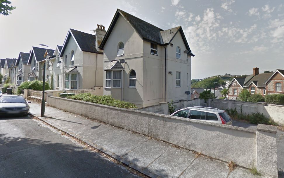 Flat 3 Longpark Lodge, 66 Thurlow Road, Torquay, Devon, TQ1 3EG