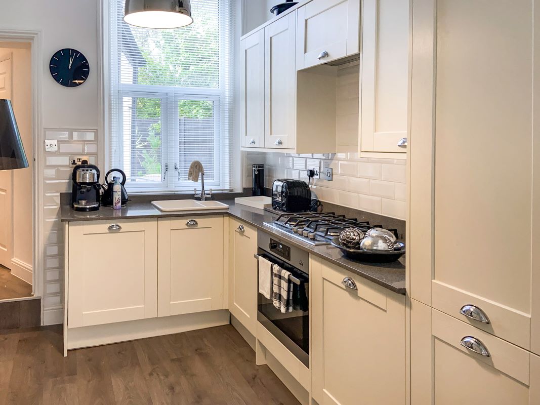 Flat 1, 38 Merton Road, Wandsworth, London, SW18 1QX