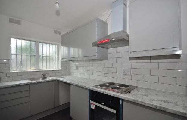 13, 13A & 13B Park Parade, Havant, Hampshire, PO9 5AA