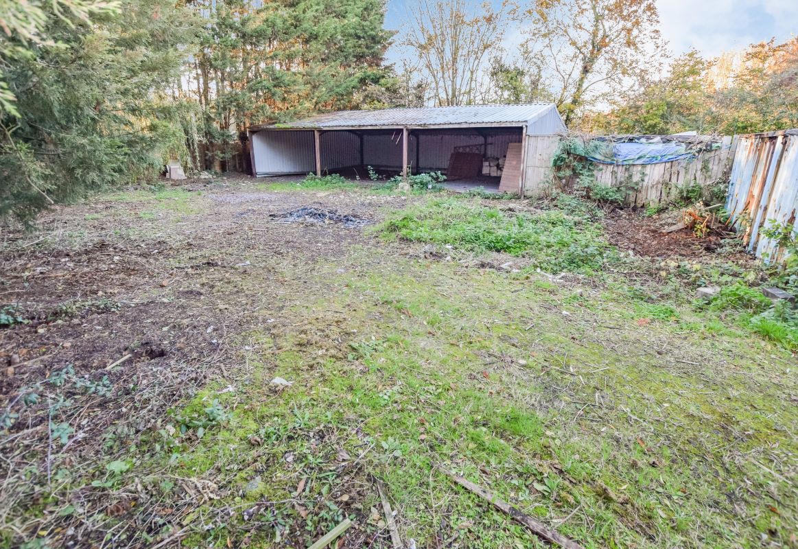 The Old Bakery, Hawk Lane, Battlesbridge, Wickford, Essex, SS11 7RL