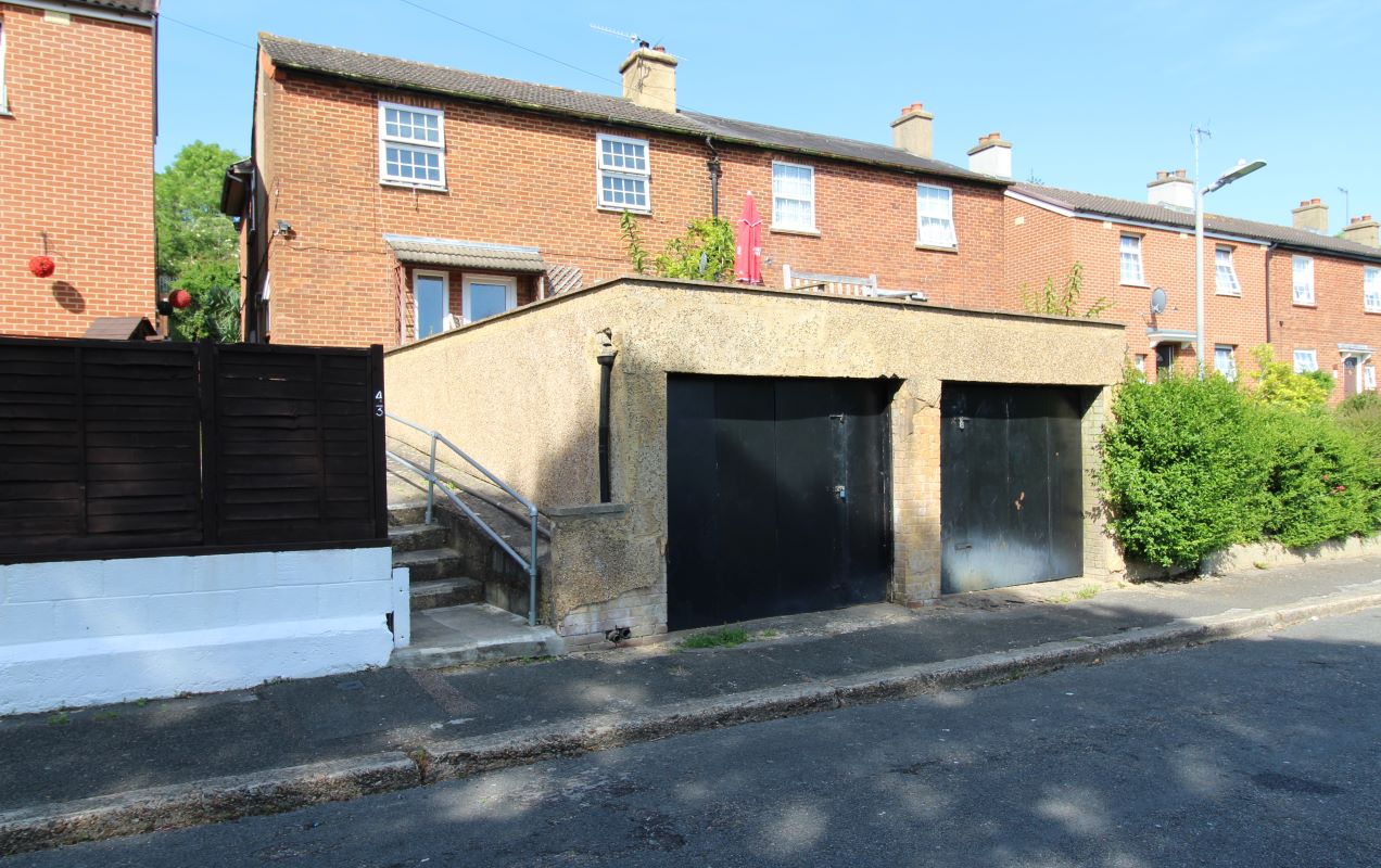 45 Bank Street, High Wycombe, Buckinghamshire, HP13 7DT