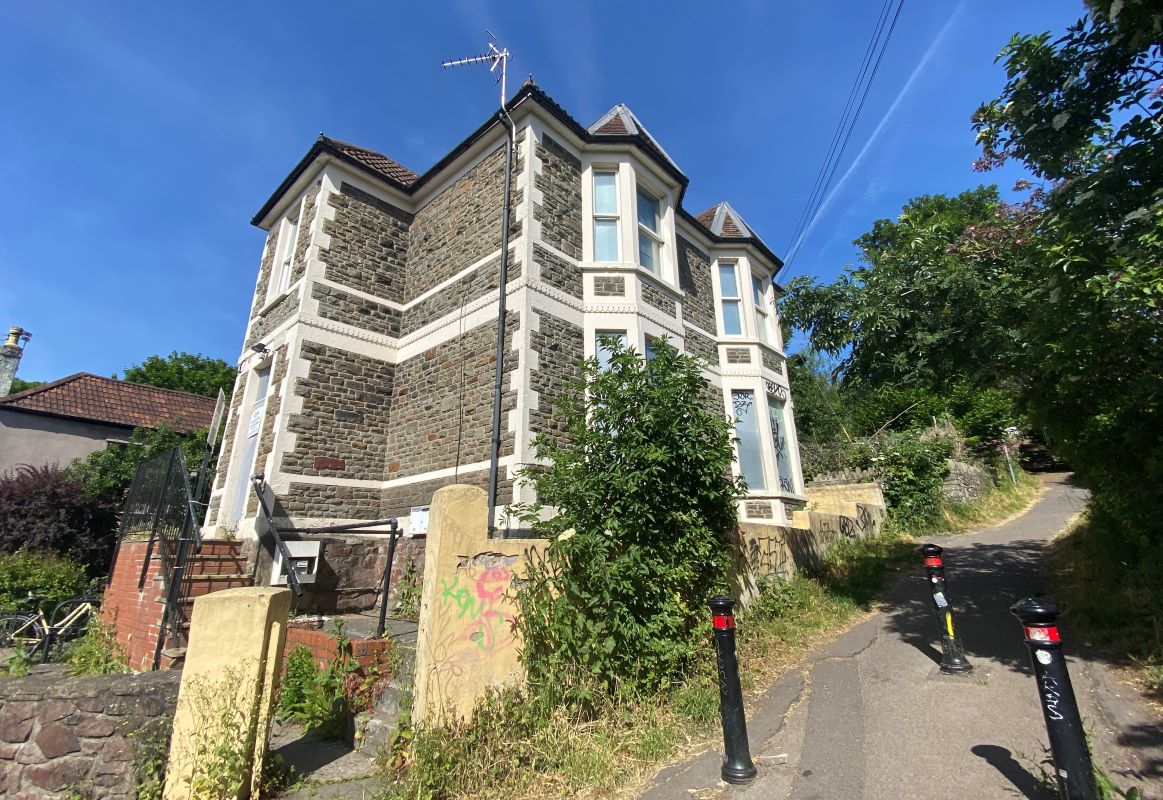 Hopetoun House, 9 Hopetoun Road, Bristol, Avon, BS2 9YL
