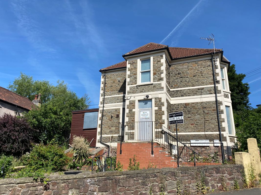 Hopetoun House, 9 Hopetoun Road, Bristol, Avon, BS2 9YL