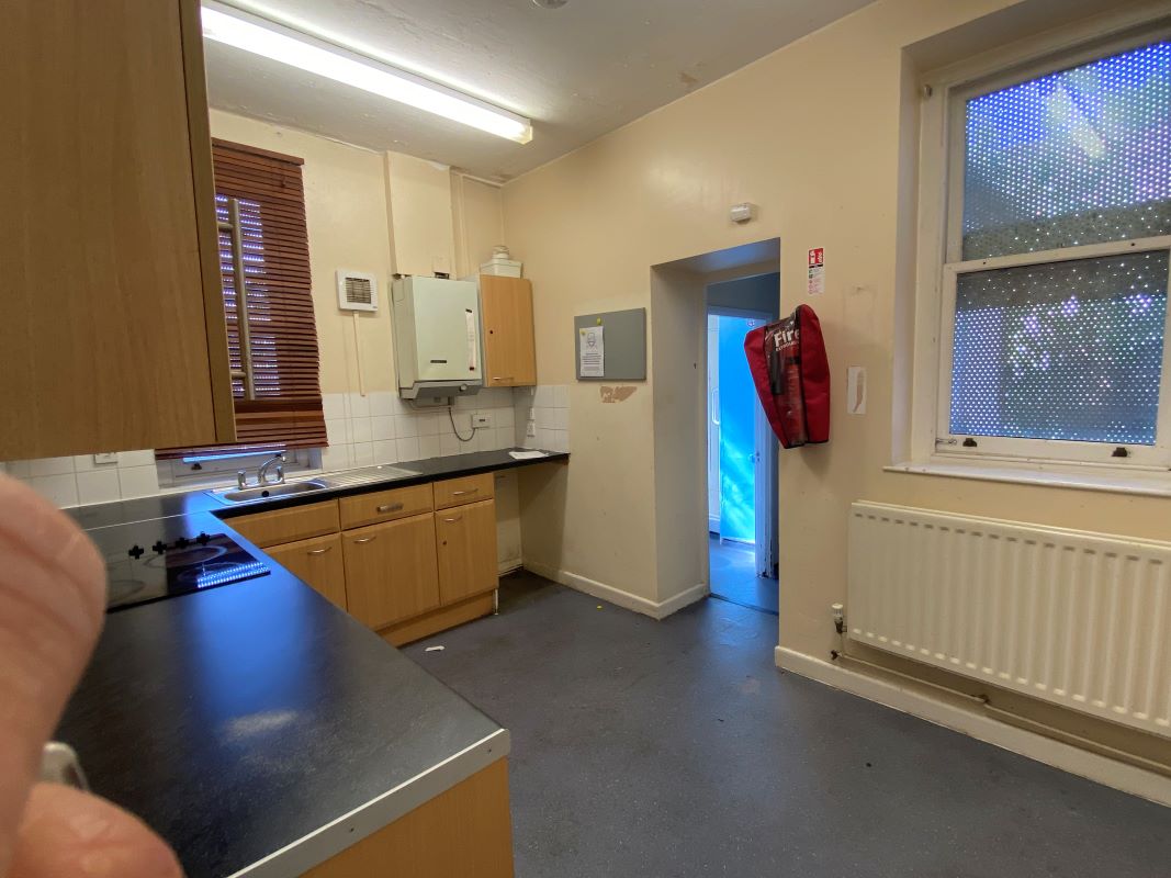 Hopetoun House, 9 Hopetoun Road, Bristol, Avon, BS2 9YL