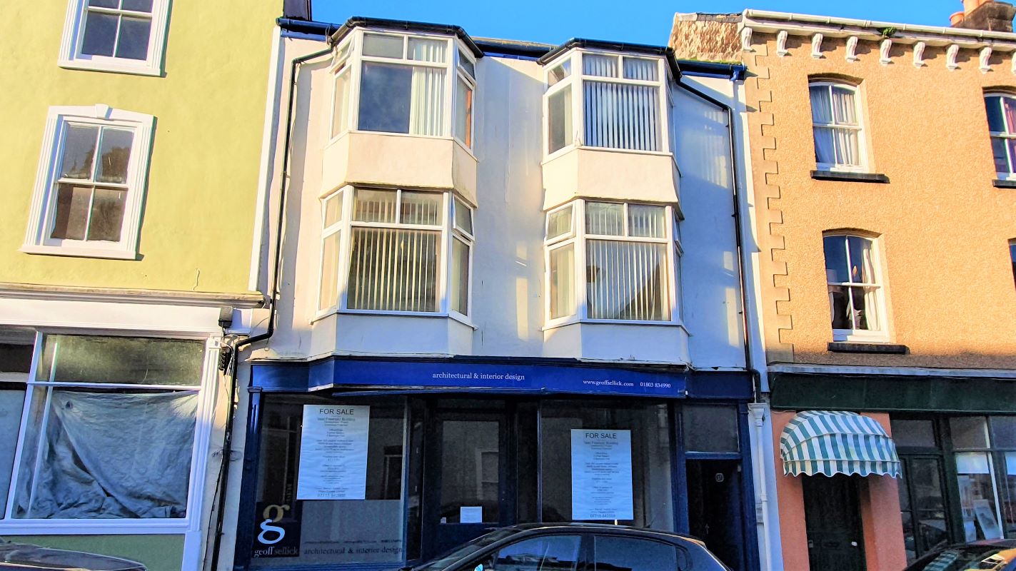17 Newcomen Road, Dartmouth, Devon, TQ6 9BN