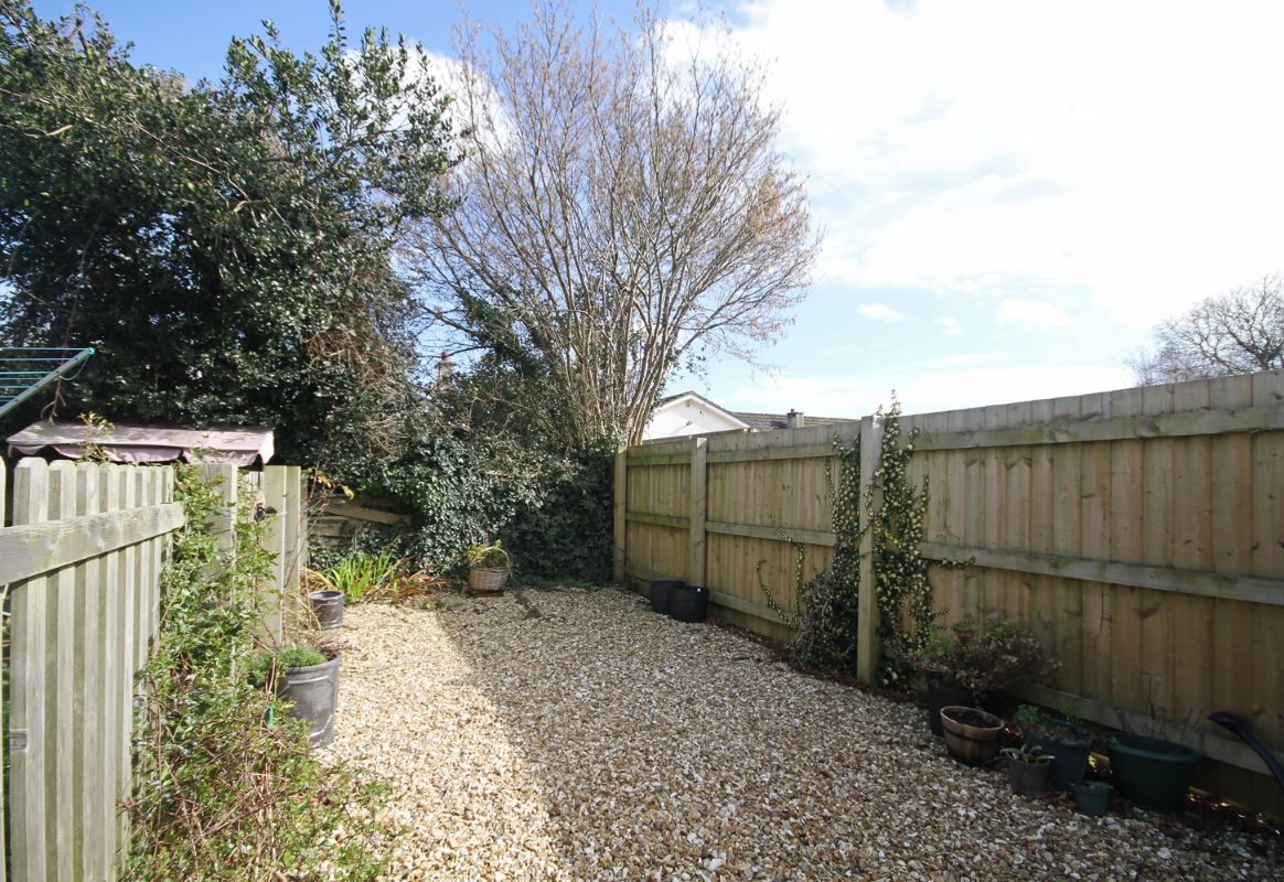 24 Butland Avenue, Paignton, Devon, TQ3 2RH