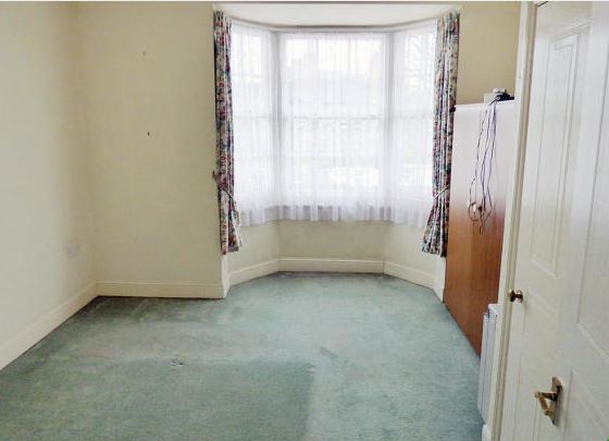 5 Winterton Lodge Goda Road, Littlehampton, West Sussex, BN17 6SY