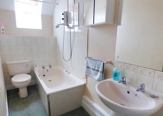 5 Winterton Lodge Goda Road, Littlehampton, West Sussex, BN17 6SY