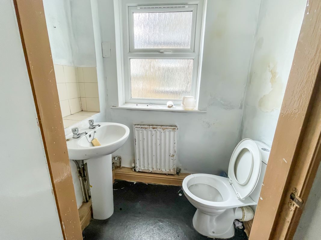 188 King Cross Road, Halifax, West Yorkshire, HX1 3LN