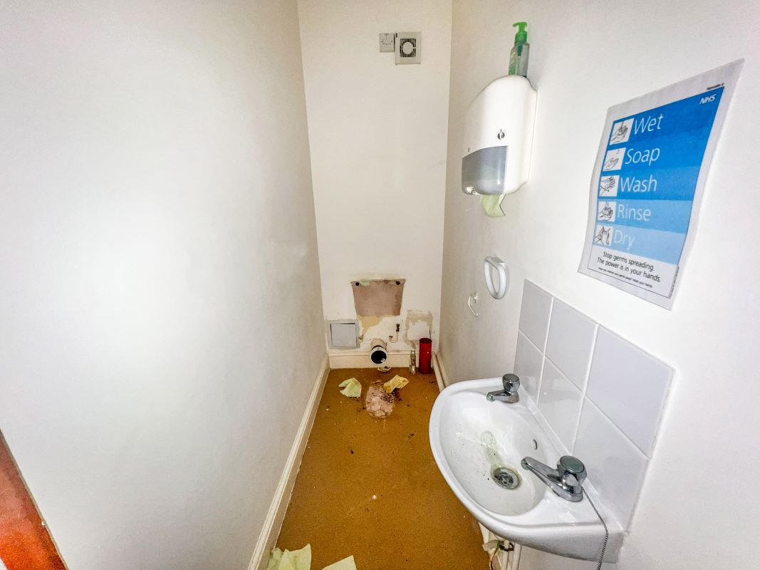 Hope House, 36 Moor Street, Luton, Bedfordshire, LU1 1HA