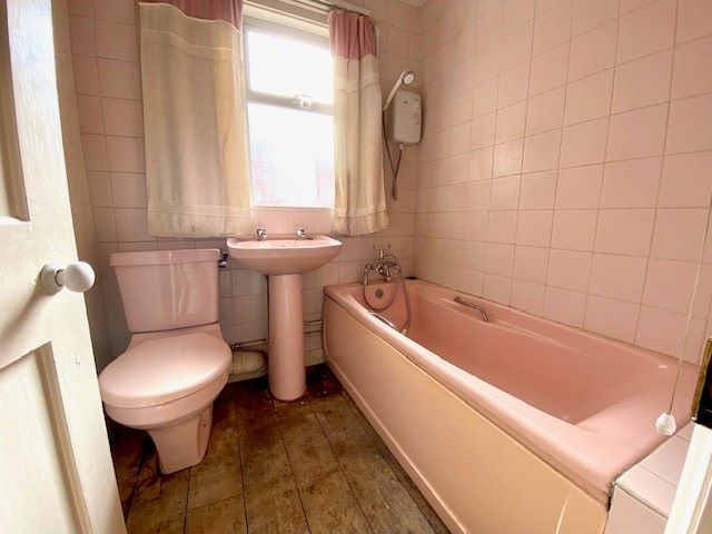 43 St. Bartholomews Road, Reading, Berkshire, RG1 3QA