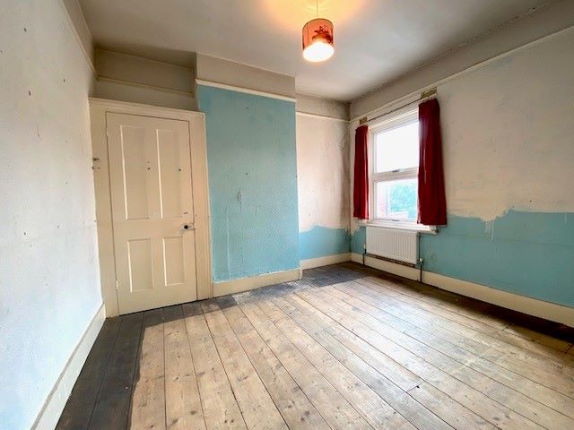 43 St. Bartholomews Road, Reading, Berkshire, RG1 3QA
