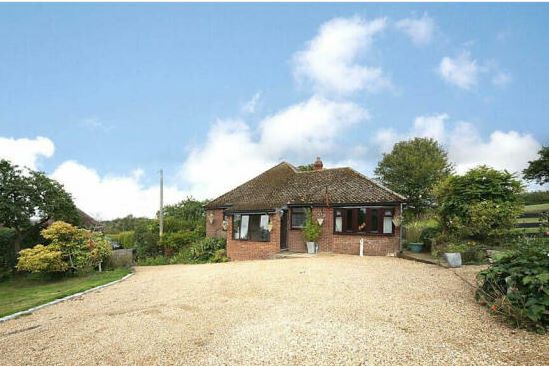 Oshawa Farm, Tring Road, Eaton Bray, Dunstable, Bedfordshire, LU6 2JU