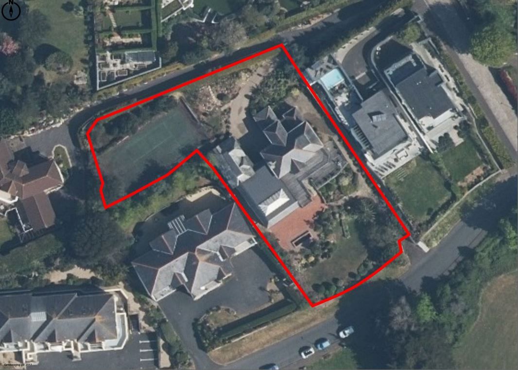 White Lodge, Ilsham Marine Drive, Torquay, Devon, TQ1 2HT