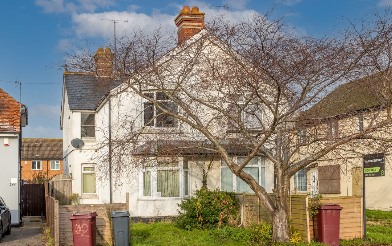 242 Whitley Wood Road, Reading, Berkshire, RG2 8TJ