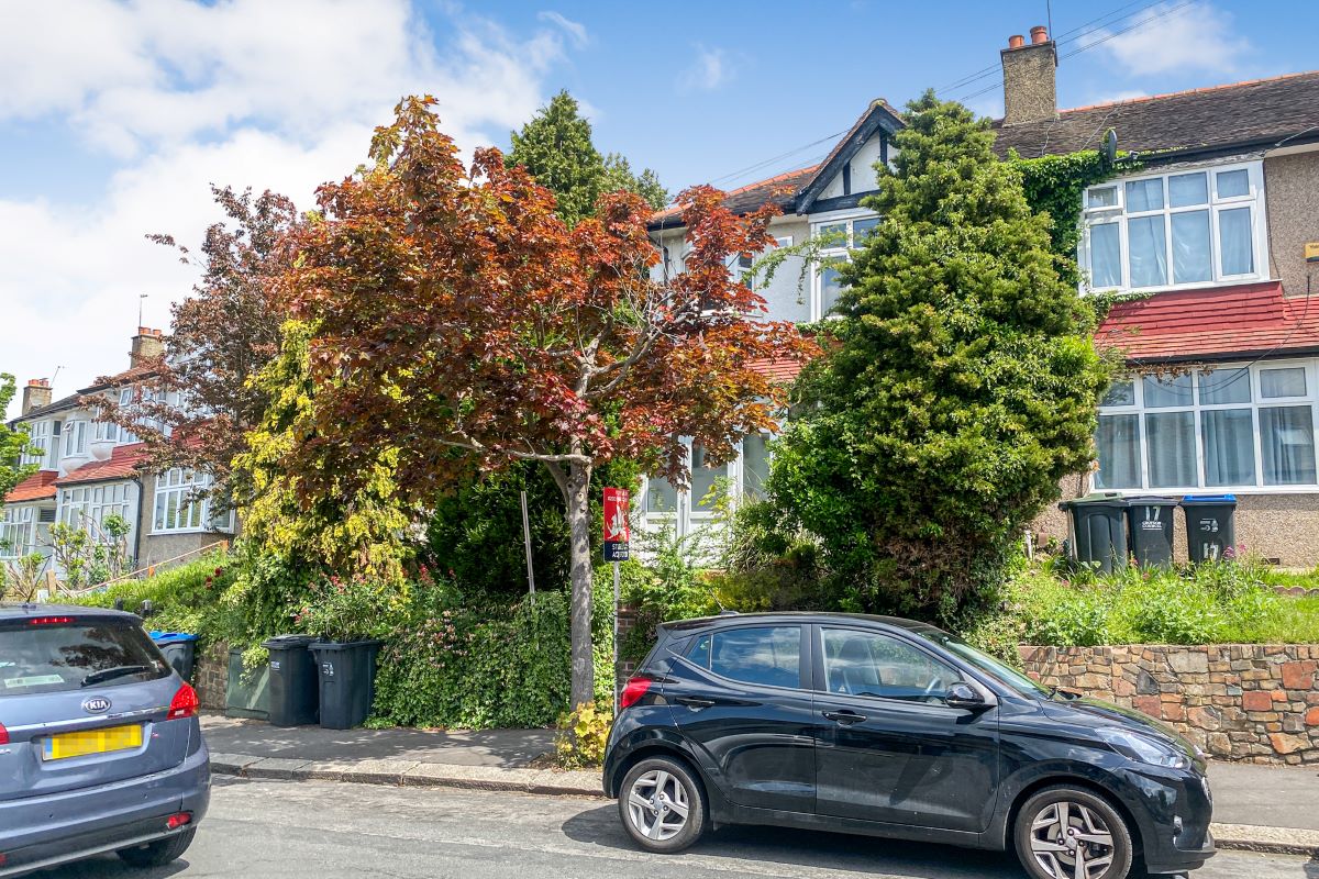 15 Norbury Cross, Norbury, London, SW16 4JG