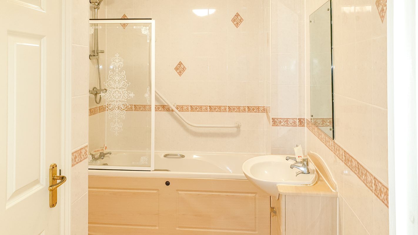 Flat 63 Riverbourne Court, Bell Road, Sittingbourne, Kent, ME10 4DL