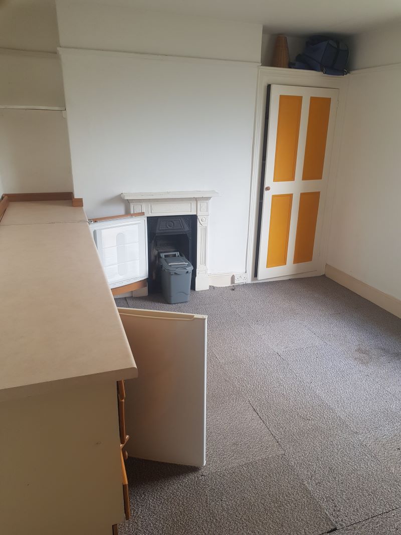 Devonian & Ulsterville, Butterrow Hill, Stroud, Gloucestershire, GL5 2LE