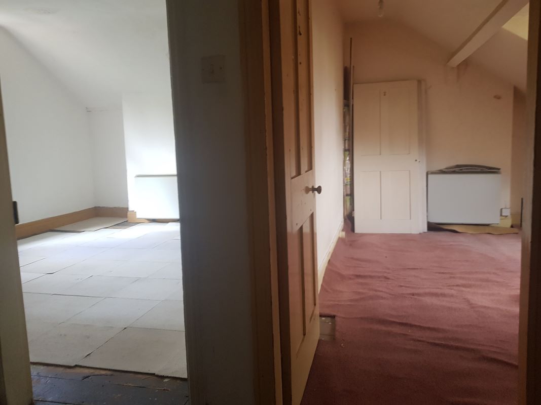 Devonian & Ulsterville, Butterrow Hill, Stroud, Gloucestershire, GL5 2LE