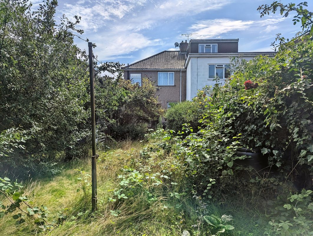 38 Walsingham Road, Orpington, Kent, BR5 3BW