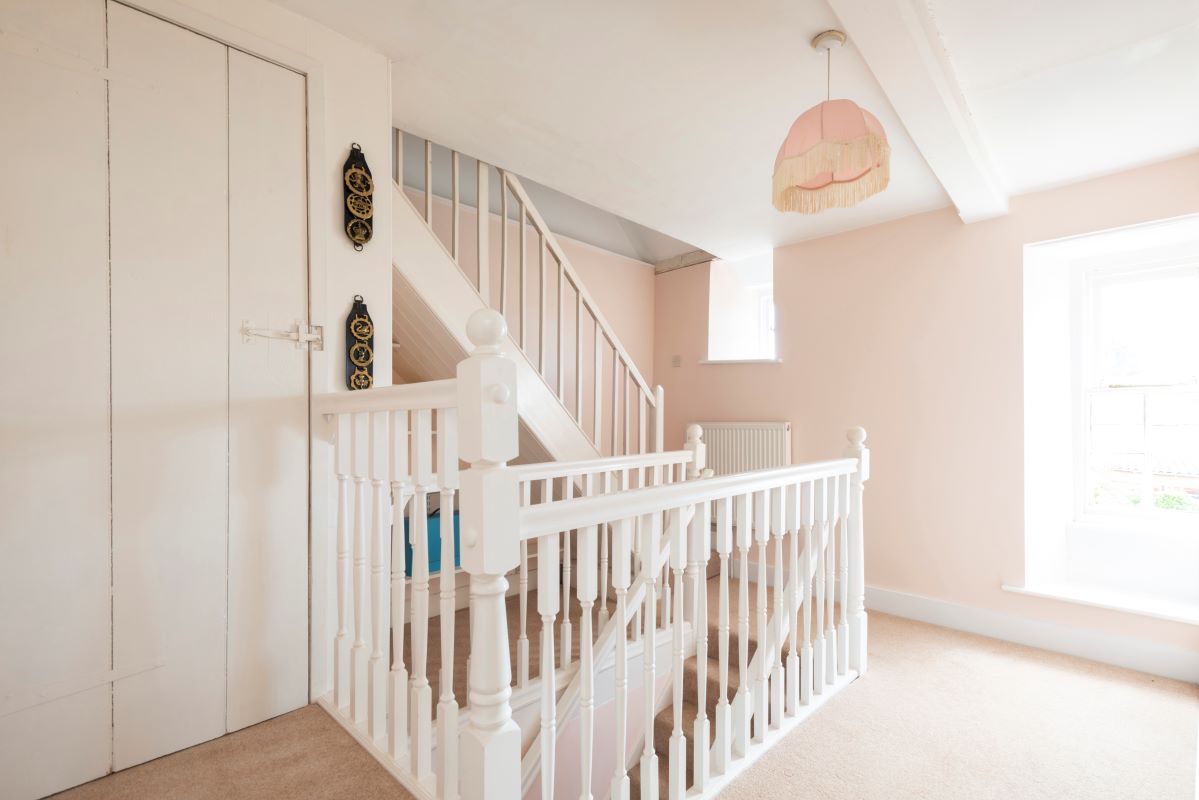 13 St. John's Hill, Wareham, Dorset, BH20 4LZ