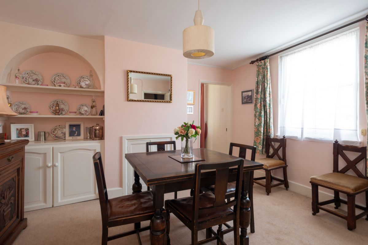 13 St. John's Hill, Wareham, Dorset, BH20 4LZ