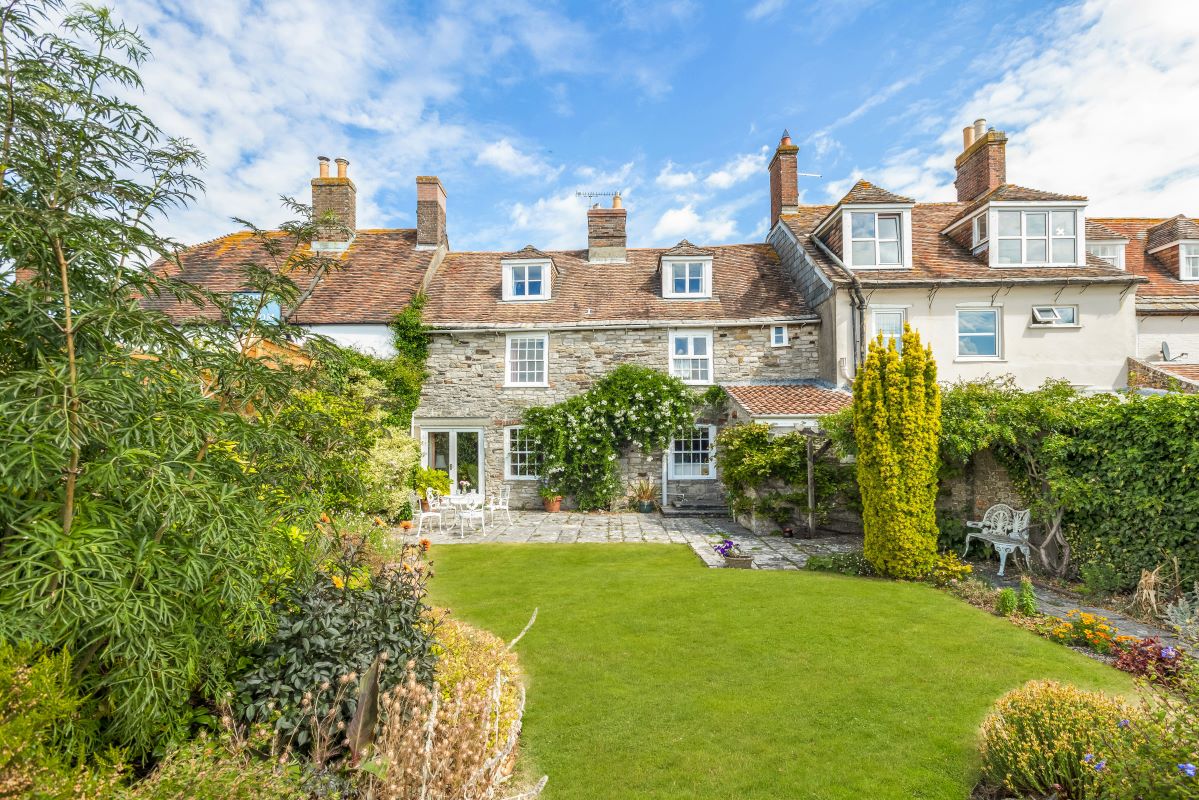 13 St. John's Hill, Wareham, Dorset, BH20 4LZ