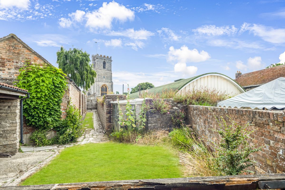 13 St. John's Hill, Wareham, Dorset, BH20 4LZ