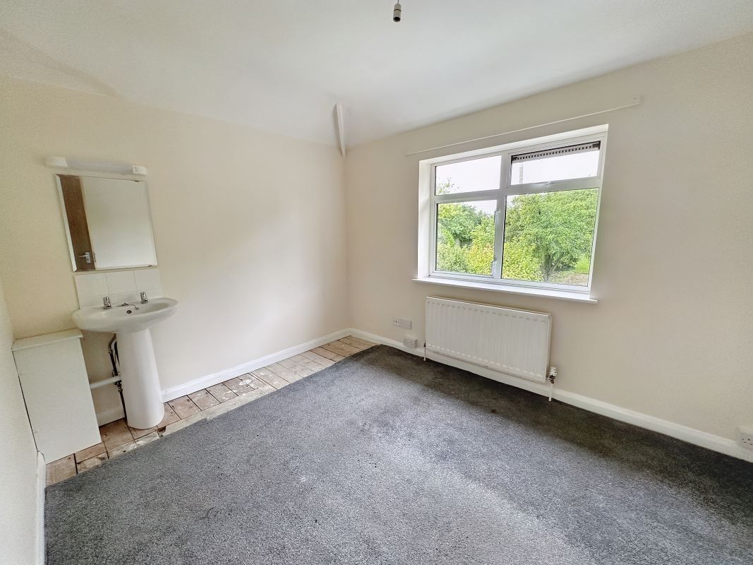 73 Salisbury Road, Andover, Hampshire, SP10 2LN