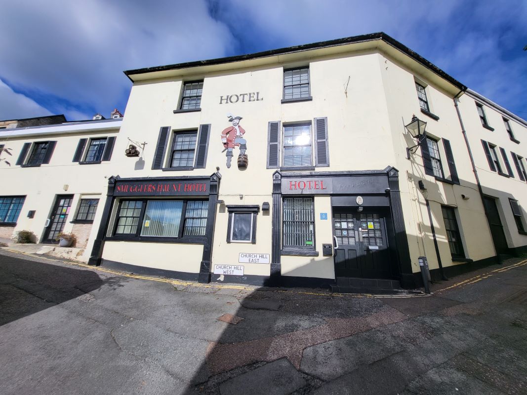 Smugglers Haunt Hotel, Church Hill East, Brixham, Devon, TQ5 8HH